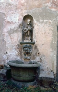 Caratteristica fontana a Tirano