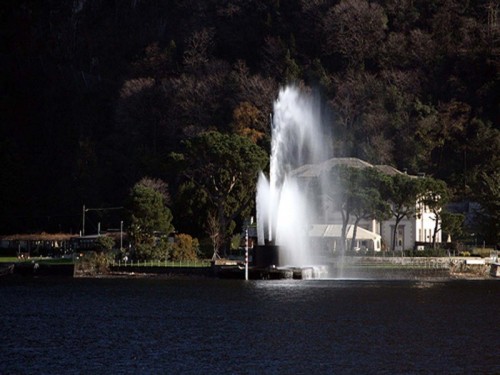 Como - FONTANA VILLA GENO Como - FONTANA VILLA GENO