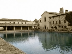 Bagno Vignoni, tra passato e presente.