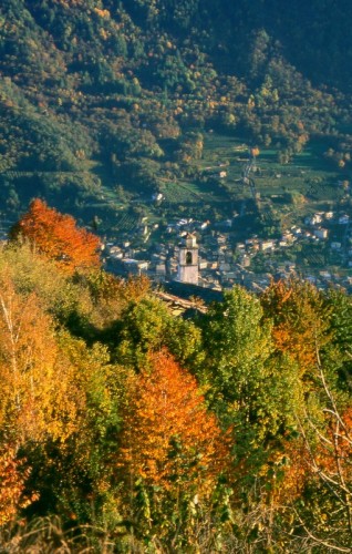 Tirano - Chiesa di Santo Stefano e Santa Lucia a Roncaiola Tirano - Chiesa di Santo Stefano e Santa Lucia a Roncaiola