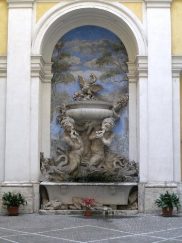 Roma - Fontana del Palazzo Collegio Germanico-Ungarico