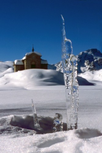 Lanzada - Chiesetta della Madonna della Pace all'Alpe Prabello