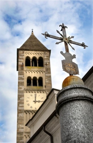 Tirano - San Martino e le 3 di pomeriggio Tirano - San Martino e le 3 di pomeriggio