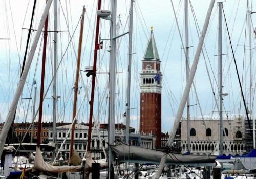 Venezia - Venezia: il campanile (veduta dall'Isola di San Giorgio)