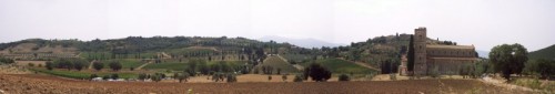 Montalcino - Veduta colline Toscane e Abazia di Sant'Antimo