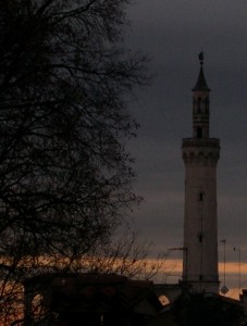 Fine di una giornata guardando il minareto