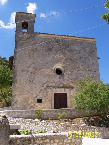 Magliano de' Marsi - Chiesa San Giovanni e Paolo nella Frazione di Marano dei Marsi