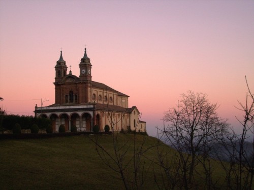 Donato - Chiesa di sera