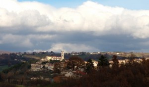 la Chiesa Madre a dominio del borgo