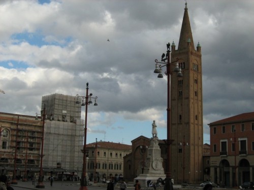 Forlì - Nubi sul campanile