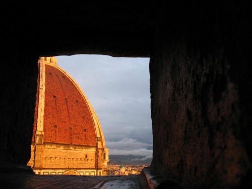 Firenze - Spiando il Brunelleschi..