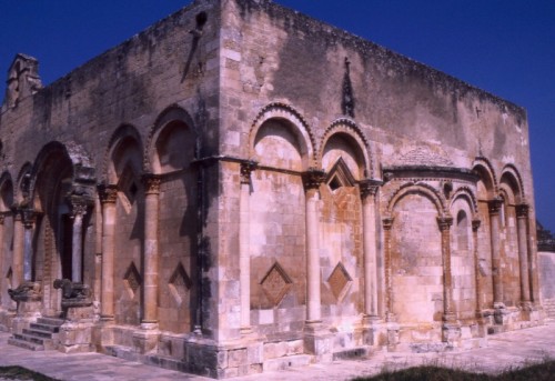Manfredonia - Chiesa di Santa Maria di Siponto Manfredonia - Chiesa di Santa Maria di Siponto