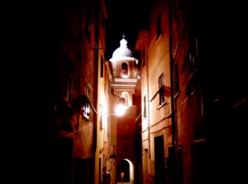 Lerici - La luce tra i vicoli (San Giovanni Battista)