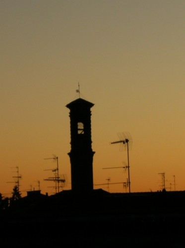Santhià - Tramonto sul campanile della S.S Trinita Santhià - Tramonto sul campanile della S.S Trinita