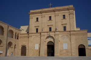 Basilica de finibus terrae