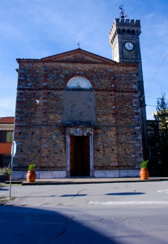 Altopascio - A Marginone c'è una chiesetta interessante Altopascio - A Marginone c'è una chiesetta interessante