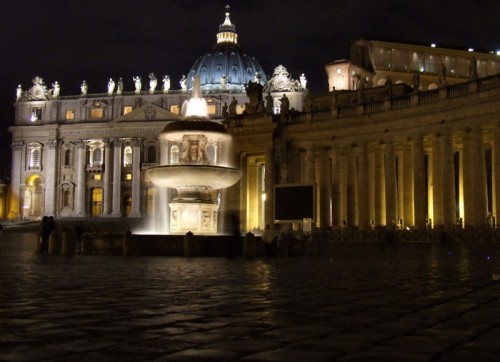 Roma - Colori Della Notte San Pietro Notturna