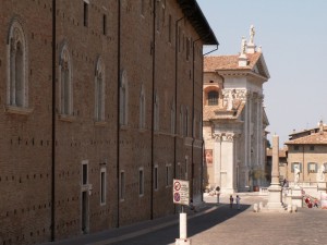 Vista del Duomo di Urbino