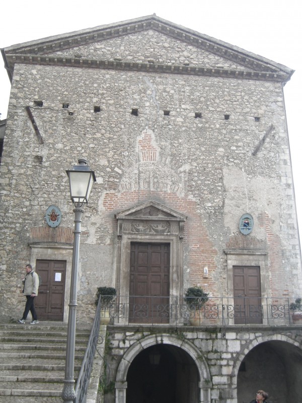 ''Facciata esterna Chiesa Maria Santissima della Visitazione'' - Cervara di Roma