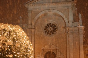 Chiesa S.M. Maggiore a Trento i giochi di neve