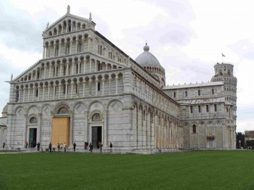 Pisa - piazza dei miracoli