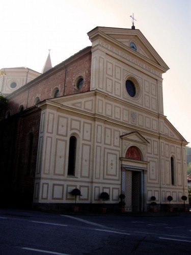 Dogliani - Splendida Chiesa all'alba