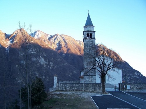 Cavazzo Carnico - pieve di s.stefano a cesclans