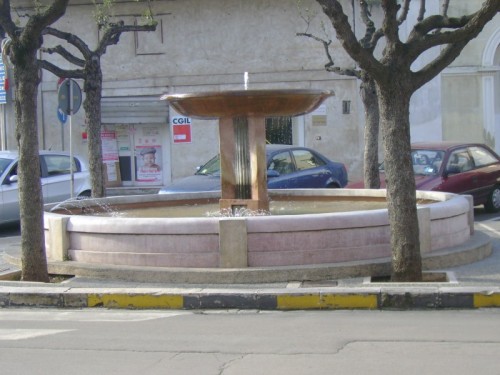 Neviano - Fontana 