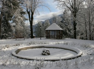 talvolta anche le fontane vanno in letargo Fontana del Parco antico di Roncegno Terme - Trentino