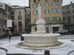 PIAZZA PAOLO VI GIA’ PIAZZA DUOMO