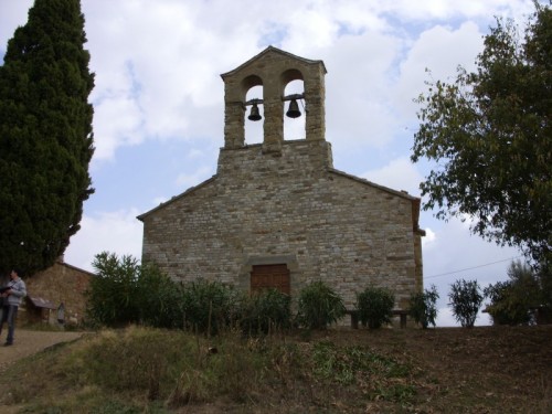 Tuoro sul Trasimeno - Chiesetta sull'Isola Maggiore