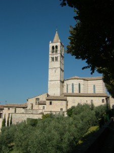 Il campanile della Basilica di Santa Chiara
