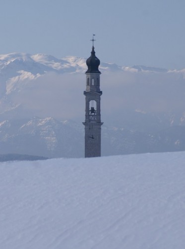 Roana - Campanile della Chiesa di Canove Roana - Campanile della Chiesa di Canove