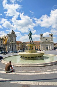 Fontana della piazza centrale - L’Aquila