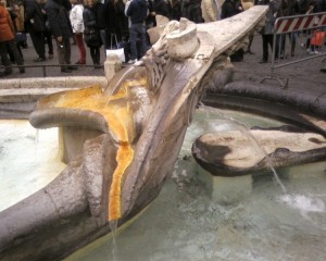 Barcaccia Particolare