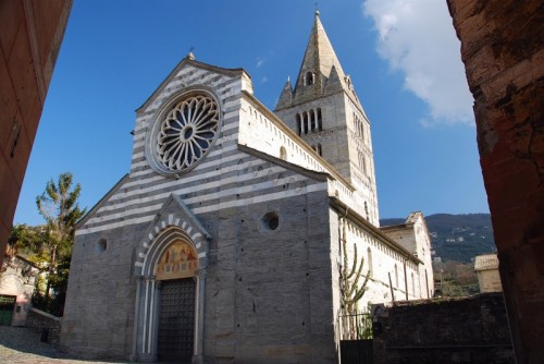 Lavagna - basilica dei Fieschi 3