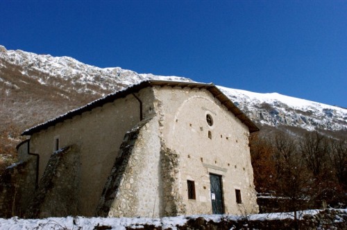 Villa Santa Lucia degli Abruzzi - S.Maria delle Vicenne 