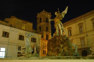 Raiano - Santa Maria Maggiore e Fontana di San Giorgio