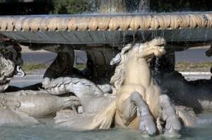FONTANA DEI CAVALLI MARINI A VILLA BORGHESE