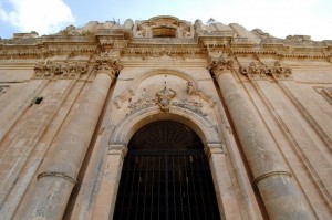Barocco Siciliano - Ingresso Chiesa di S. Matteo  - Scicli (RG)