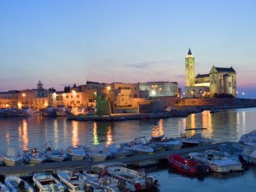 Trani - Bella di notte Trani - Bella di notte