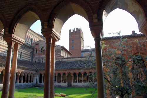 Verona - fra le colonne