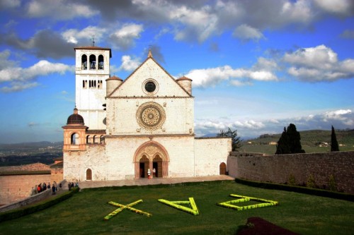 Assisi - La città della pace Assisi - La città della pace