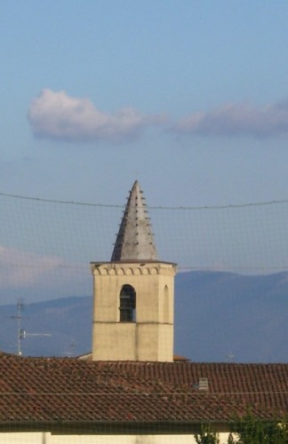 Serravalle Pistoiese - Il campanile in..rete