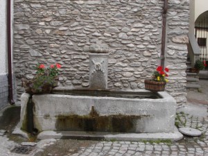 Novalesa, Val Cenischia, fontana in pietra