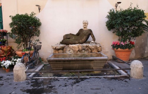 Roma - Statua del Sileno - Via del Babuino