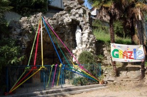 Grotta di Lourdes