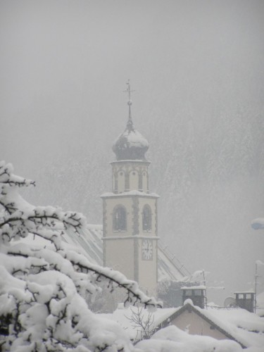 Forni Avoltri - Neve sulla Chiesa di San Lorenzo
