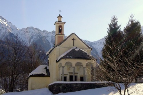 Baceno - chiesa della frazione Crino