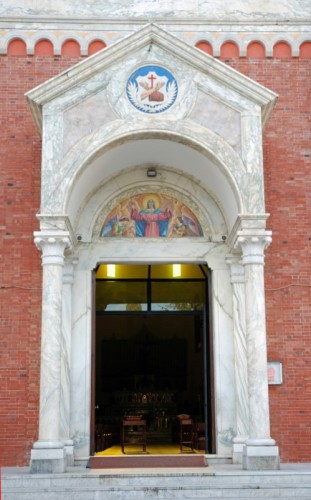 Forte dei Marmi - Portale di San Francesco 